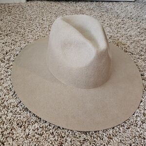 GIGI PIP Tan Wide-Brim Hat